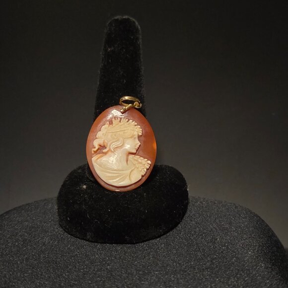 vintage Cameo 18k clasp - Picture 5 of 6